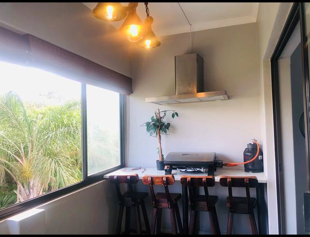 2 BEDROOM APARTMENT FOR SALE IN MARGATE BEACH